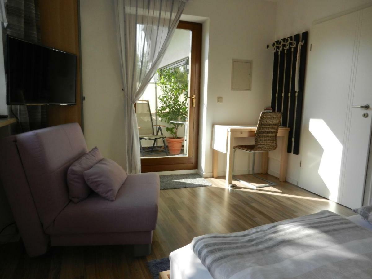 Apartment Am Stadtpark Ноймаркт  Экстерьер фото